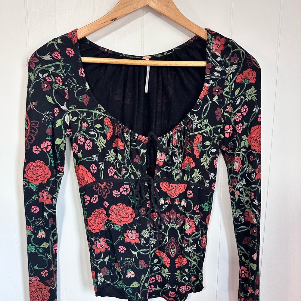 Free People Make it Easy Top Medium Tie Front Blouse